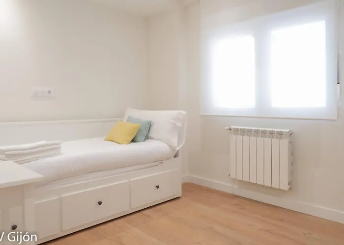 Avg La Playa 17 * خيخون